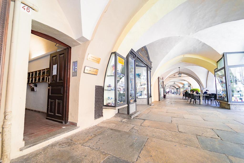 Centro Moderno Al 46 Apartment Cuneo Luaran gambar