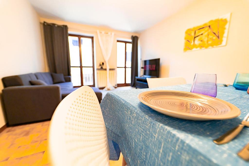 Centro Moderno Al 46 Apartment Cuneo Luaran gambar